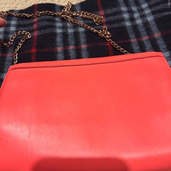 Authentic Ted Baker Hot Pink and rose gold cross body bag - Picture 2 of 7